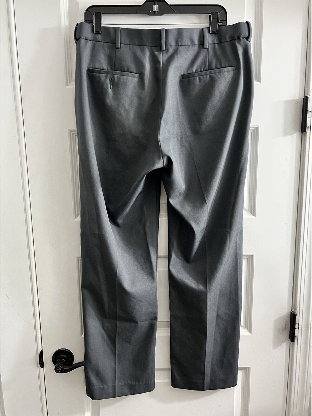PGA Tour Men’s Golf Pants Black Flat Front Straight Leg Performance 34x30 - Picture 3 of 7